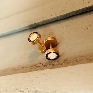 Barbell stud earrings